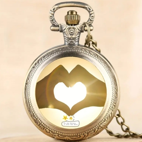 New heart in hand love symbolquartz pocket watch - Picture 3 of 4